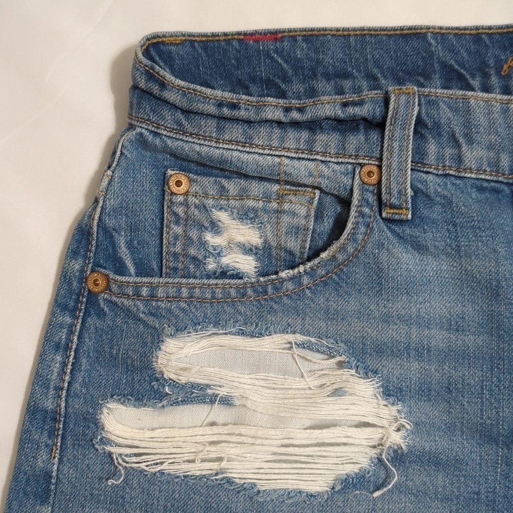 7 for All Mankind Distressed Denim Shorts, Color Blue Size 25 - Picture 4 of 15